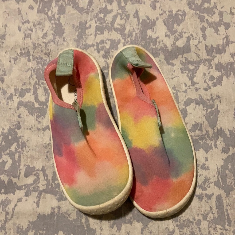 Cat & Jack water shoes
